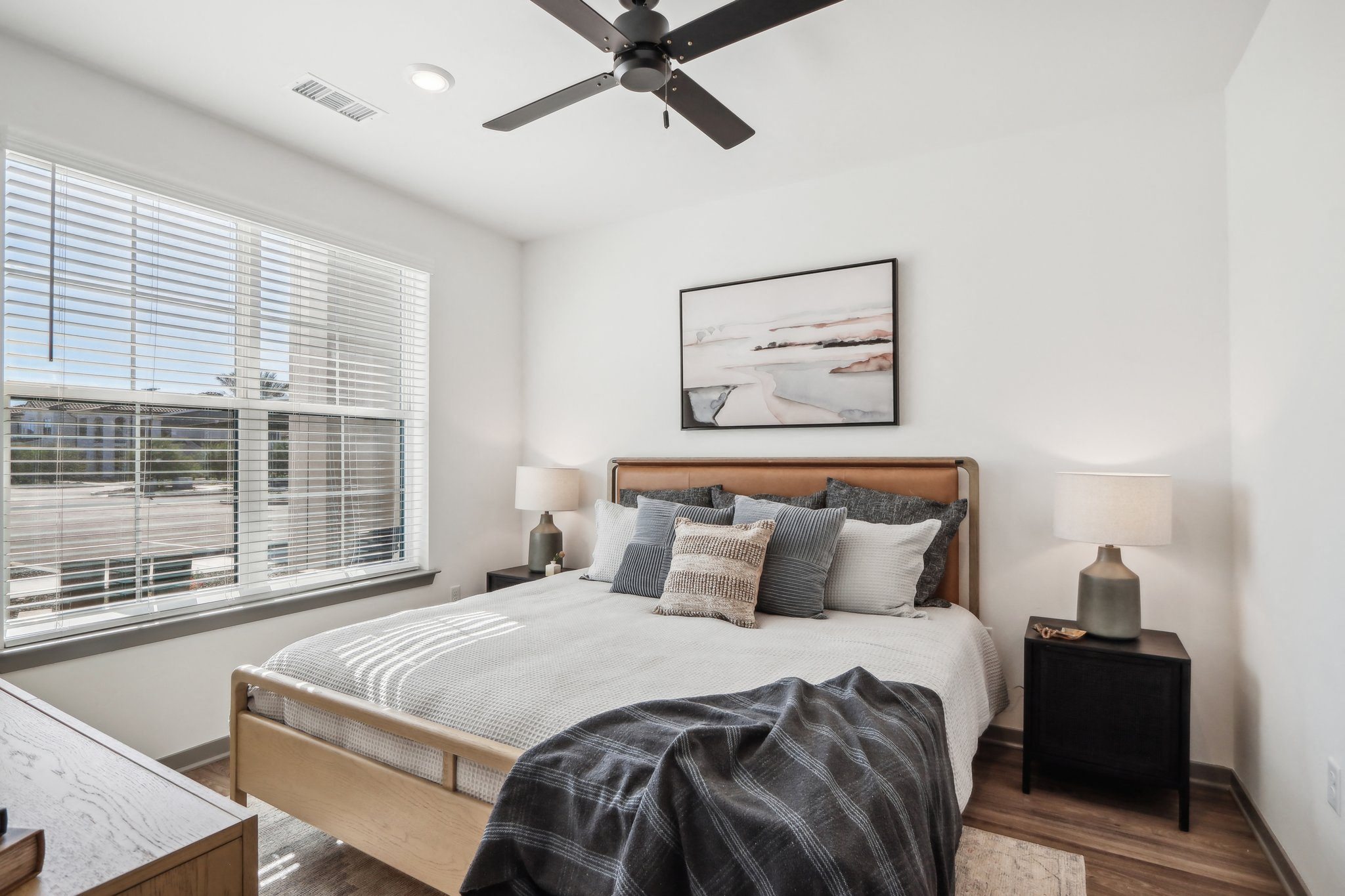 Stella Luxury Apartment Homes photo 3